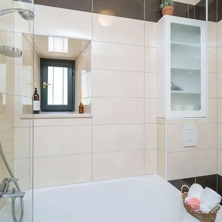 Majkovi - Three Bedroom With Swimming Pool
